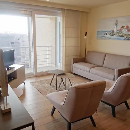 公寓 In Near The 尼乌波特